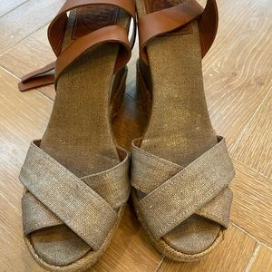 Tory Burch sandals size 9B